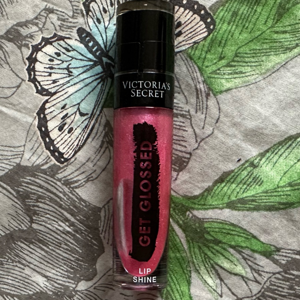 Victoria's Secret Get Glossed Lip Shine